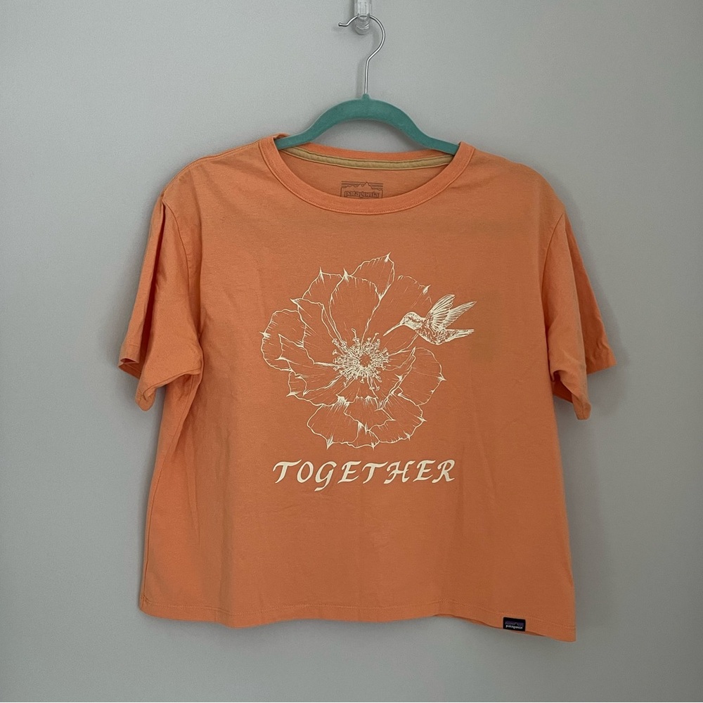 Patagonia Women Mutualism Easy-Cut Organic T,  Heirloom Peach, New, Outdoor